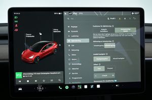 Tesla Model 3 bild 15