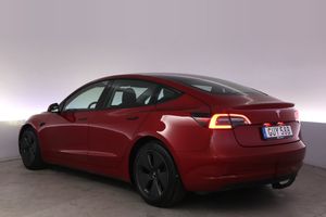 Tesla Model 3 bild 4