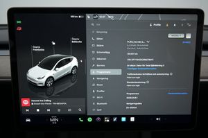 Tesla Model Y bild 14