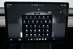 Tesla Model Y bild 22