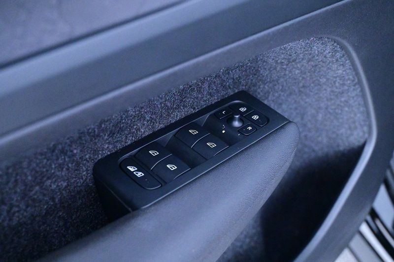 Volvo C40 Recharge bild 9