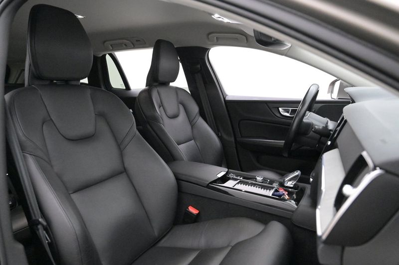 Volvo V60 bild 13