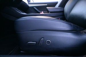Tesla Model 3 bild 11