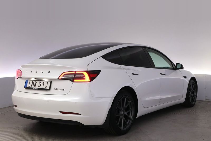 Tesla Model 3 bild 5