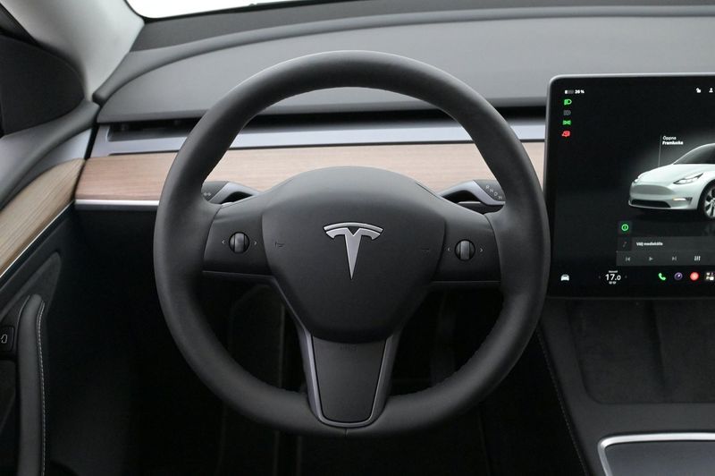 Tesla Model Y bild 7