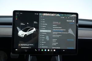 Tesla Model 3 bild 11