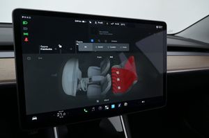 Tesla Model 3 bild 16