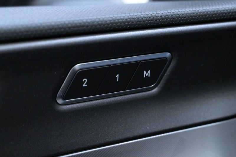 Lynk & Co 01 bild 12