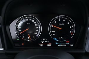 BMW 225 bild 10