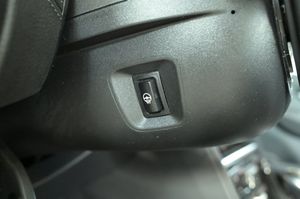 BMW 225 bild 8