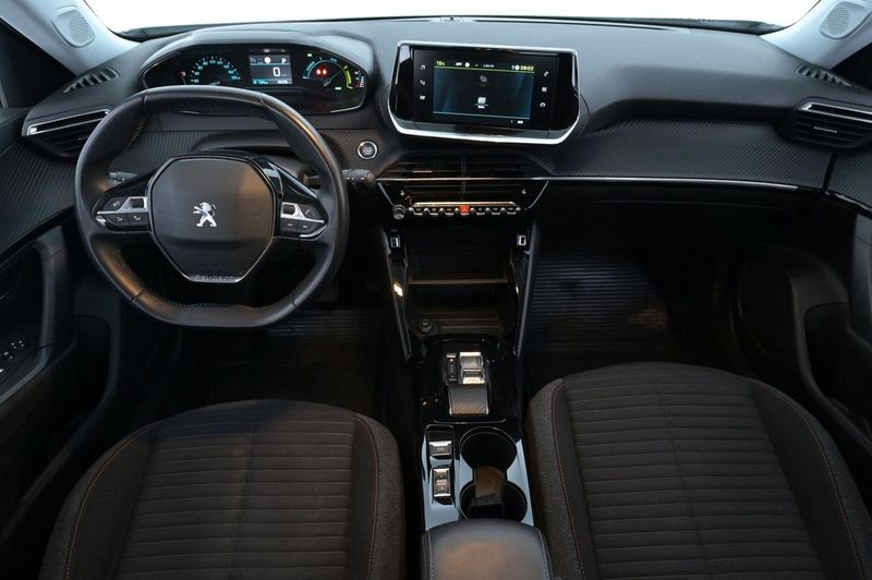 Peugeot e-2008 bild 6