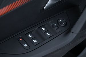 Peugeot e-2008 bild 11