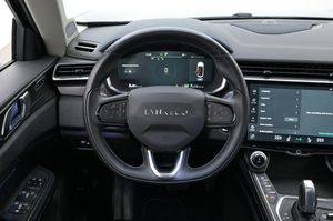 Lynk & Co 01 bild 7