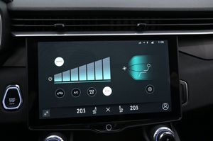 Lynk & Co 01 bild 18