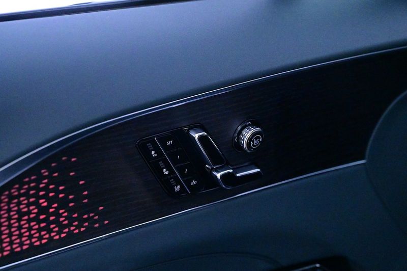 Cadillac Lyriq bild 10