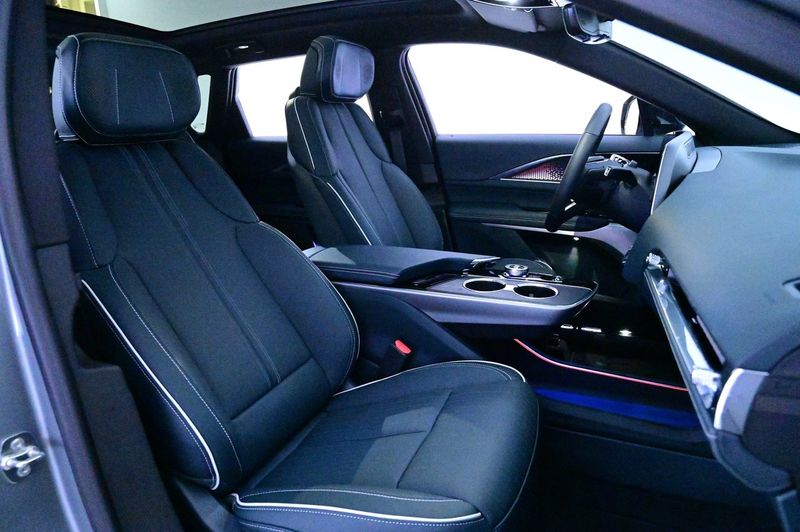Cadillac Lyriq bild 13