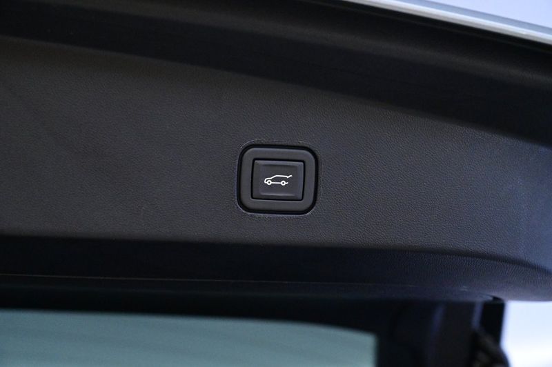 Cadillac Lyriq bild 25