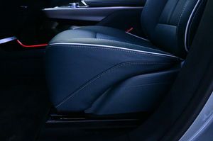 Cadillac Lyriq bild 12