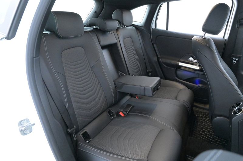 Mercedes EQA250 bild 24