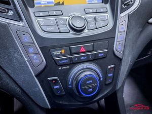 Hyundai Grand Santa Fe bild 24