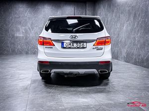 Hyundai Grand Santa Fe bild 6
