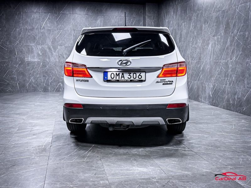 Hyundai Grand Santa Fe bild 6