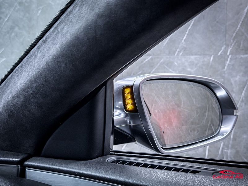 Audi S8 bild 35