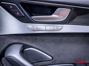 Audi S8 bild 38