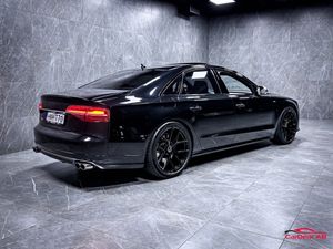Audi S8 bild 7
