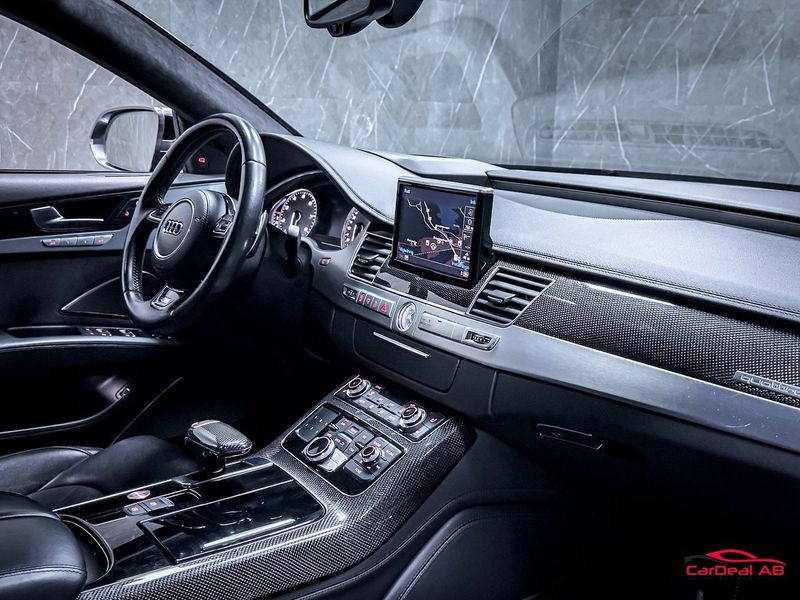 Audi S8 bild 11