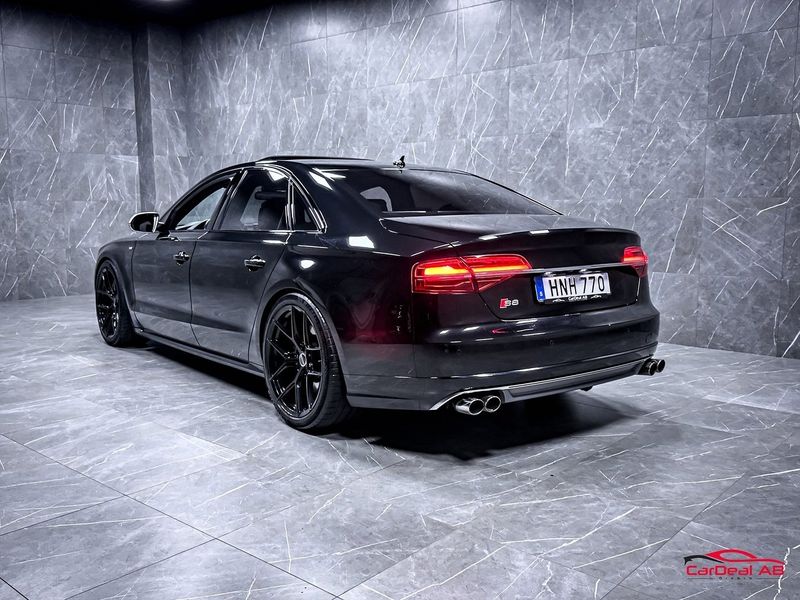 Audi S8 bild 5