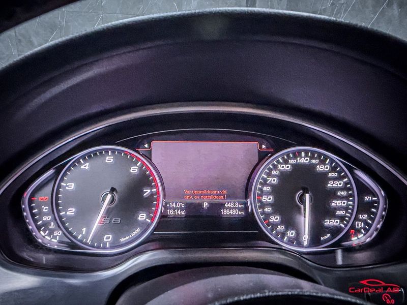 Audi S8 bild 21