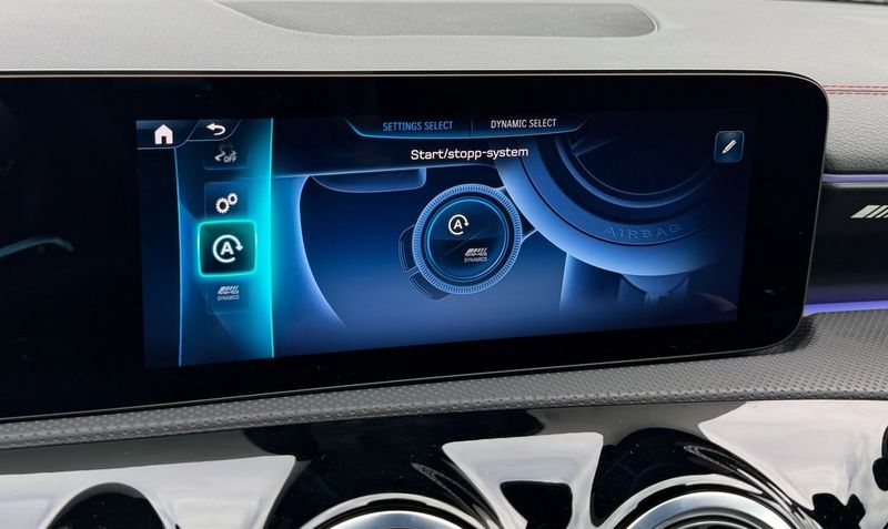 Mercedes CLA35 AMG bild 23