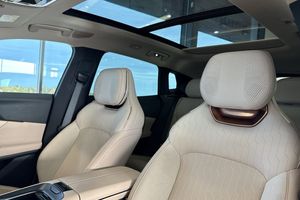 Lynk & Co 08 bild 18