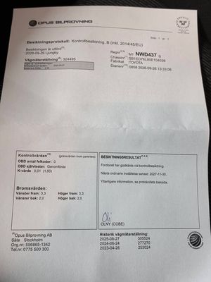 Toyota Avensis bild 22