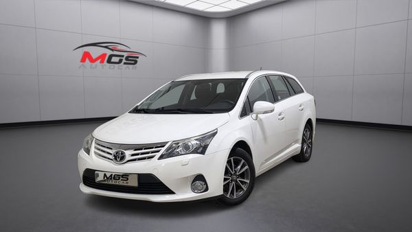 Toyota Avensis Kombi 2.0 D-4D Manuell Nybesiktigad Nyservad - 2012