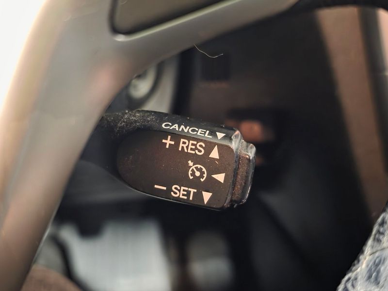 Toyota Avensis bild 19
