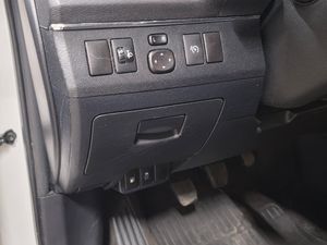 Toyota Avensis bild 21