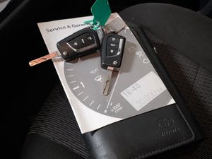 Toyota Avensis bild 23