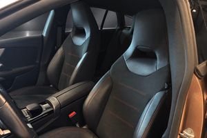 Mercedes CLA200 bild 13