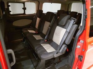 Ford Tourneo Custom bild 11