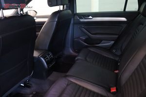 Volkswagen Passat bild 14