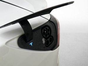 Tesla Model 3 bild 29