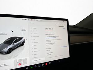 Tesla Model Y bild 23