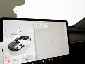 Tesla Model Y bild 21