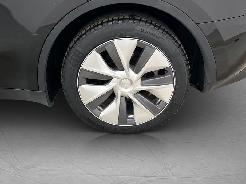 Tesla Model Y bild 34