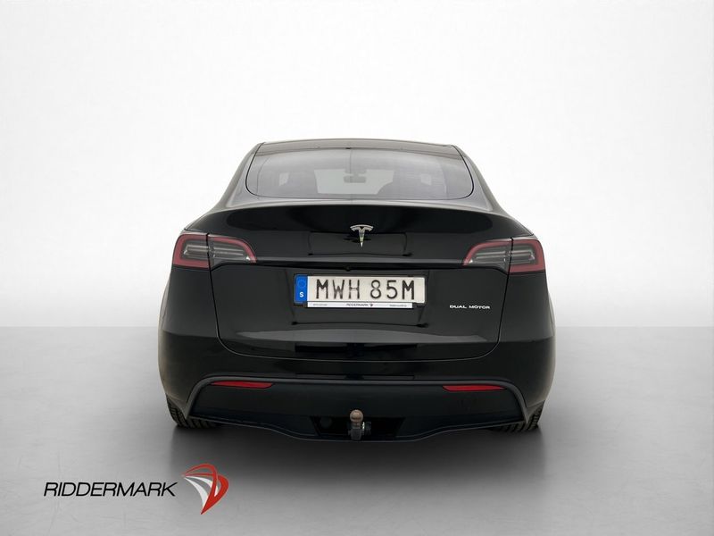 Tesla Model Y bild 8
