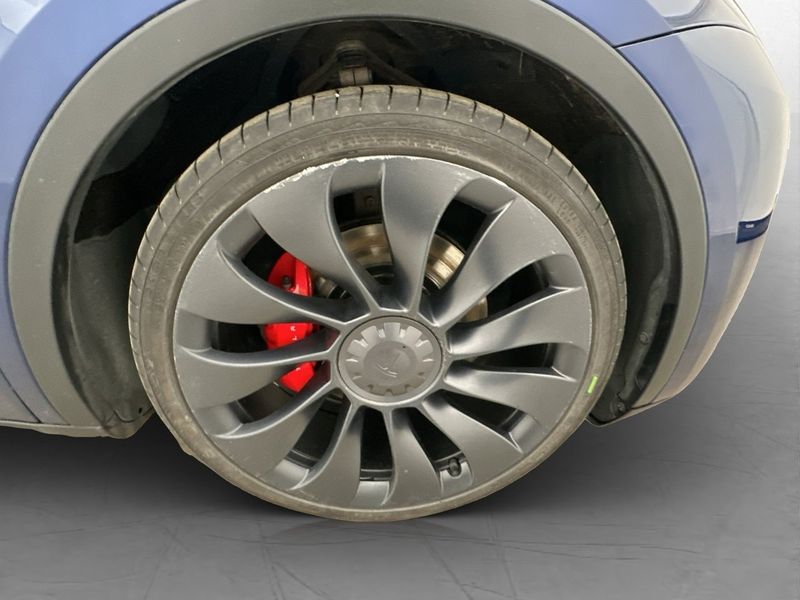 Tesla Model Y bild 35