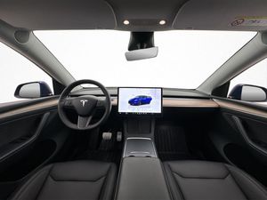 Tesla Model Y bild 14