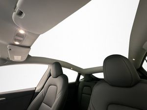 Tesla Model Y bild 13